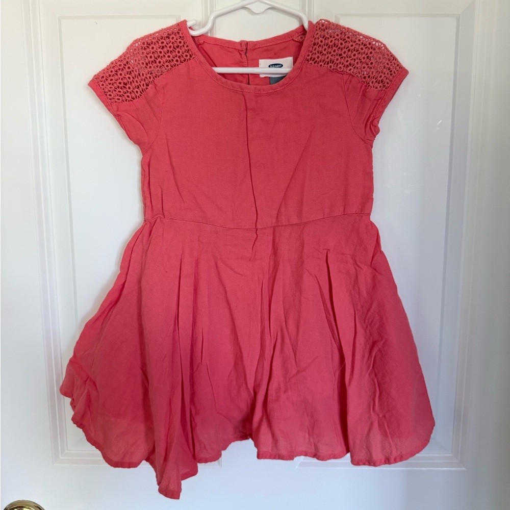 Old Navy Peach Pink Toddler Dress - Size 3t